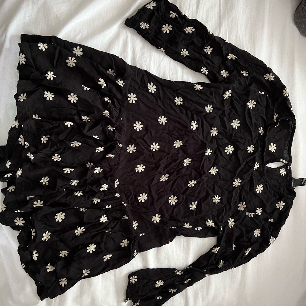 4 for $20/Forever21 daisy long sleeve dress